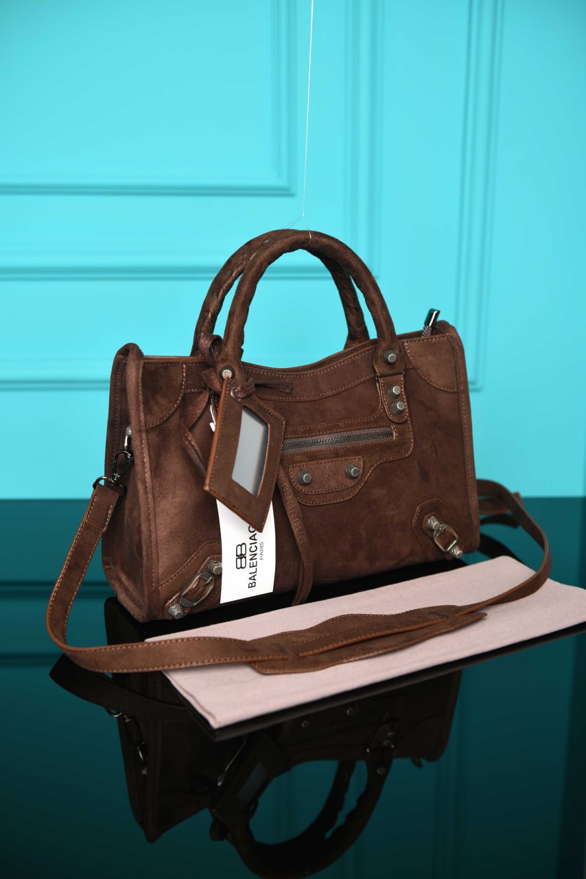 BLC - Le City Bag in Suede