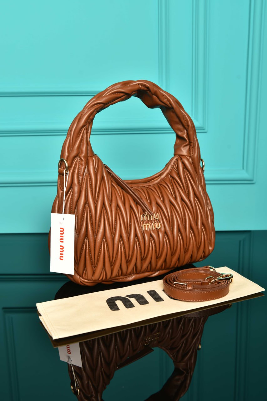 MM - Wander Matelasse Bag