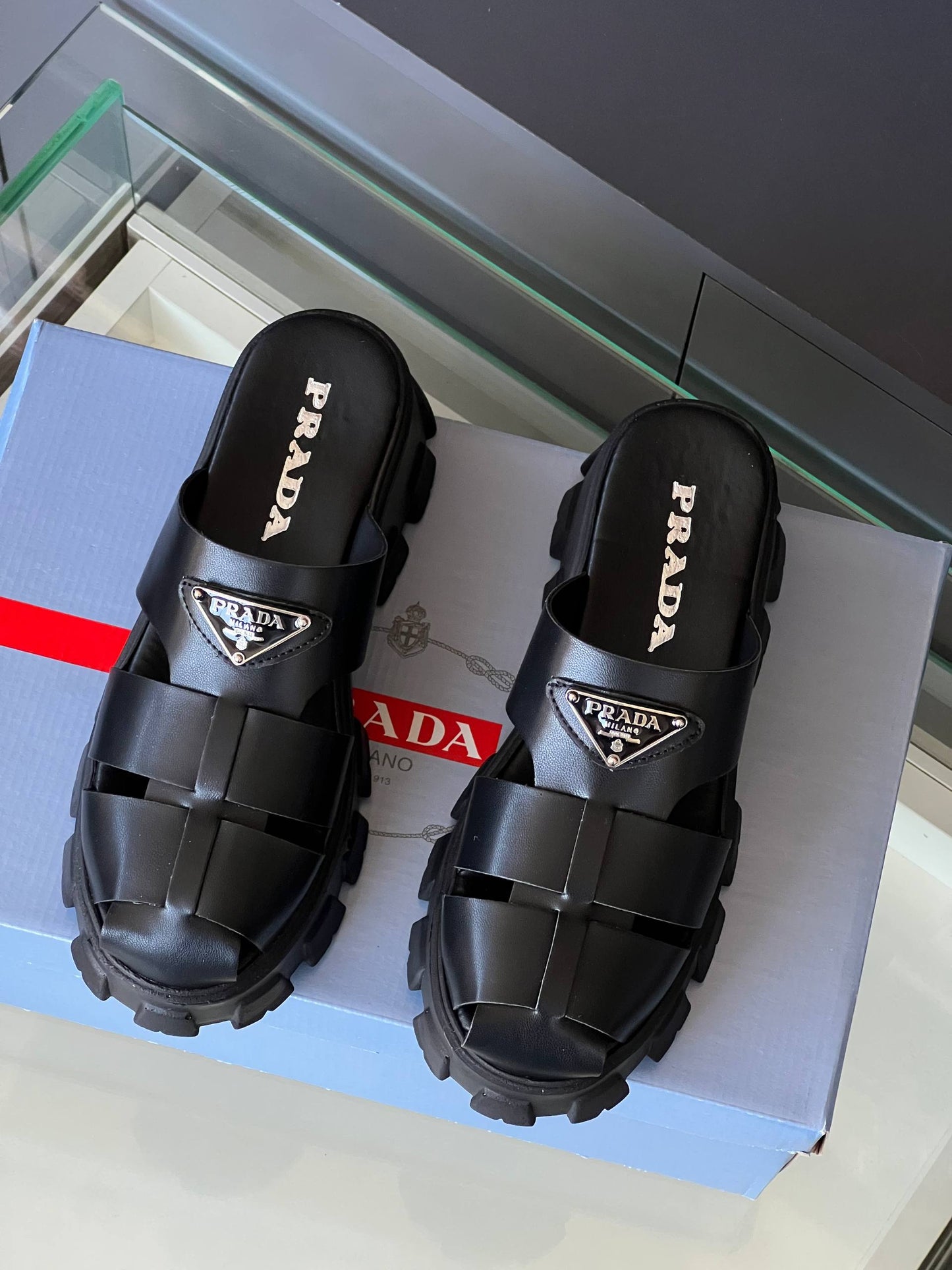 PRD -Sandals