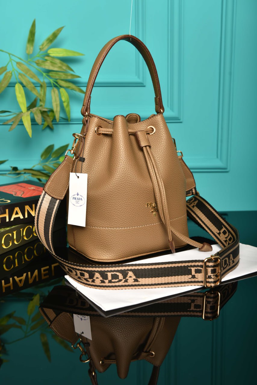 PRD-Vitello Daino Bucket Bag