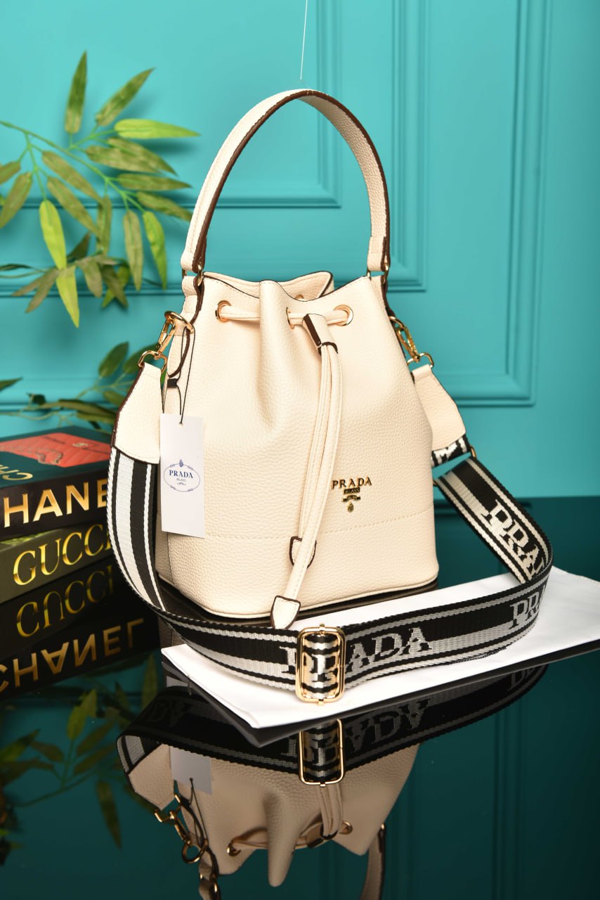 PRD-Vitello Daino Bucket Bag