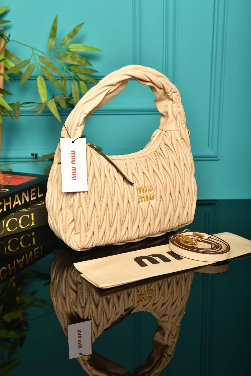 MM- Wander Matelasse Hobo Bag