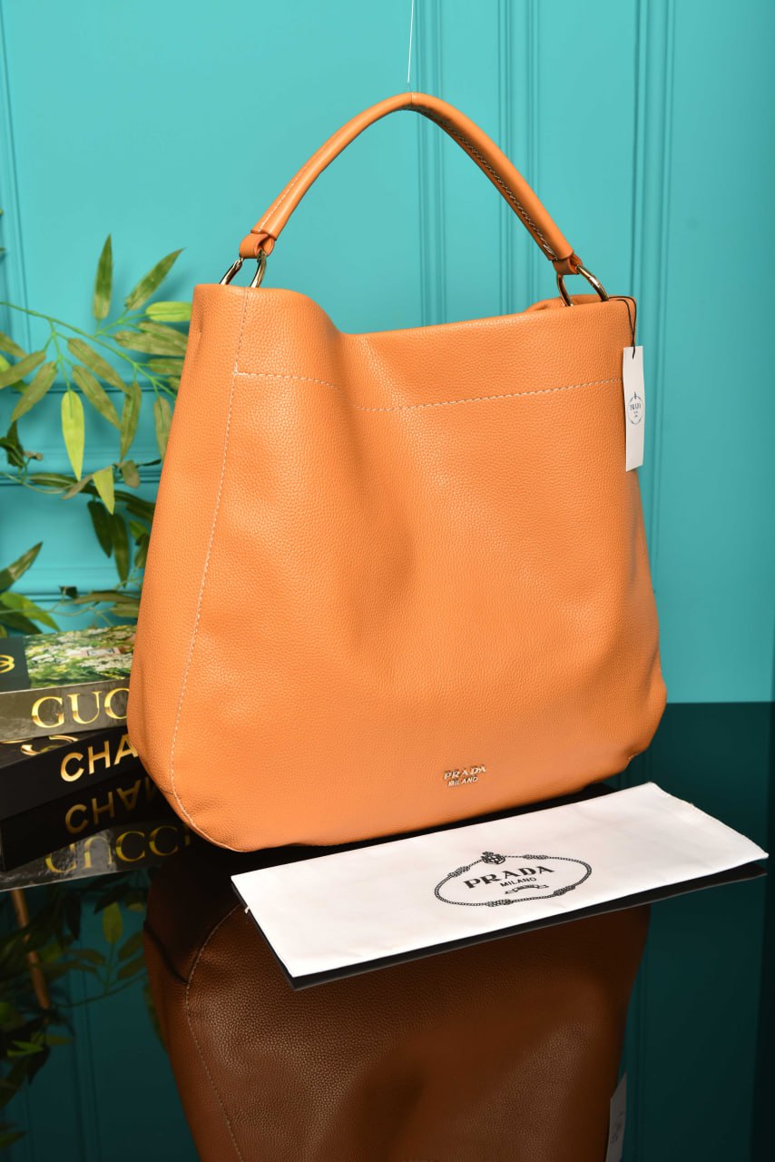 PRD - Large Leather Shoulder Bag
