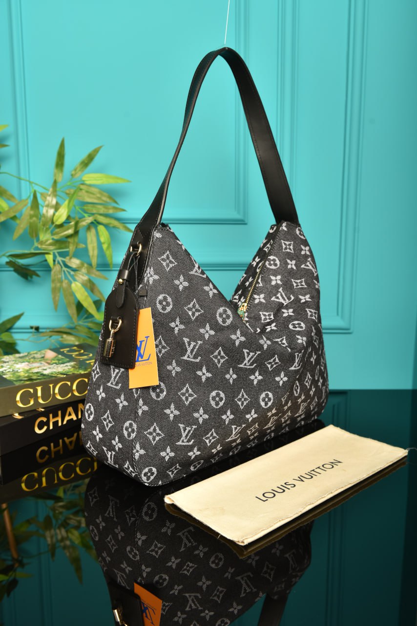 LVS - Slouchy MM Bag