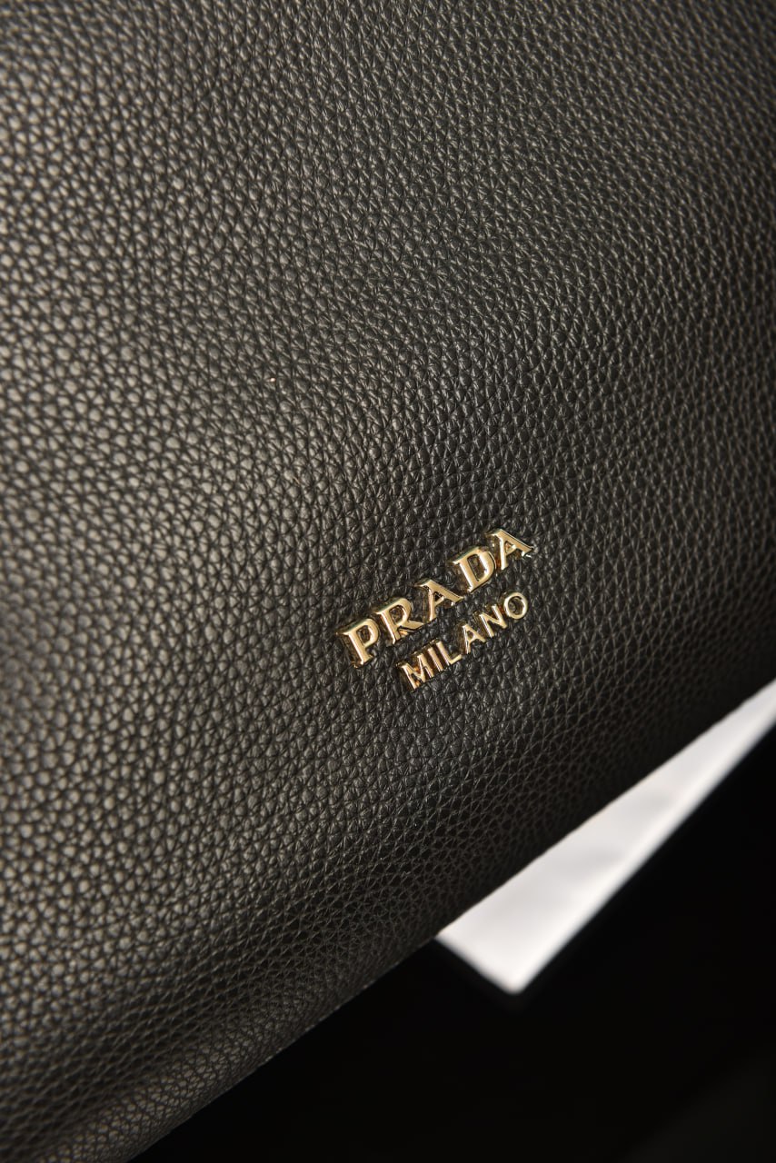 PRD - Large Leather Shoulder Bag