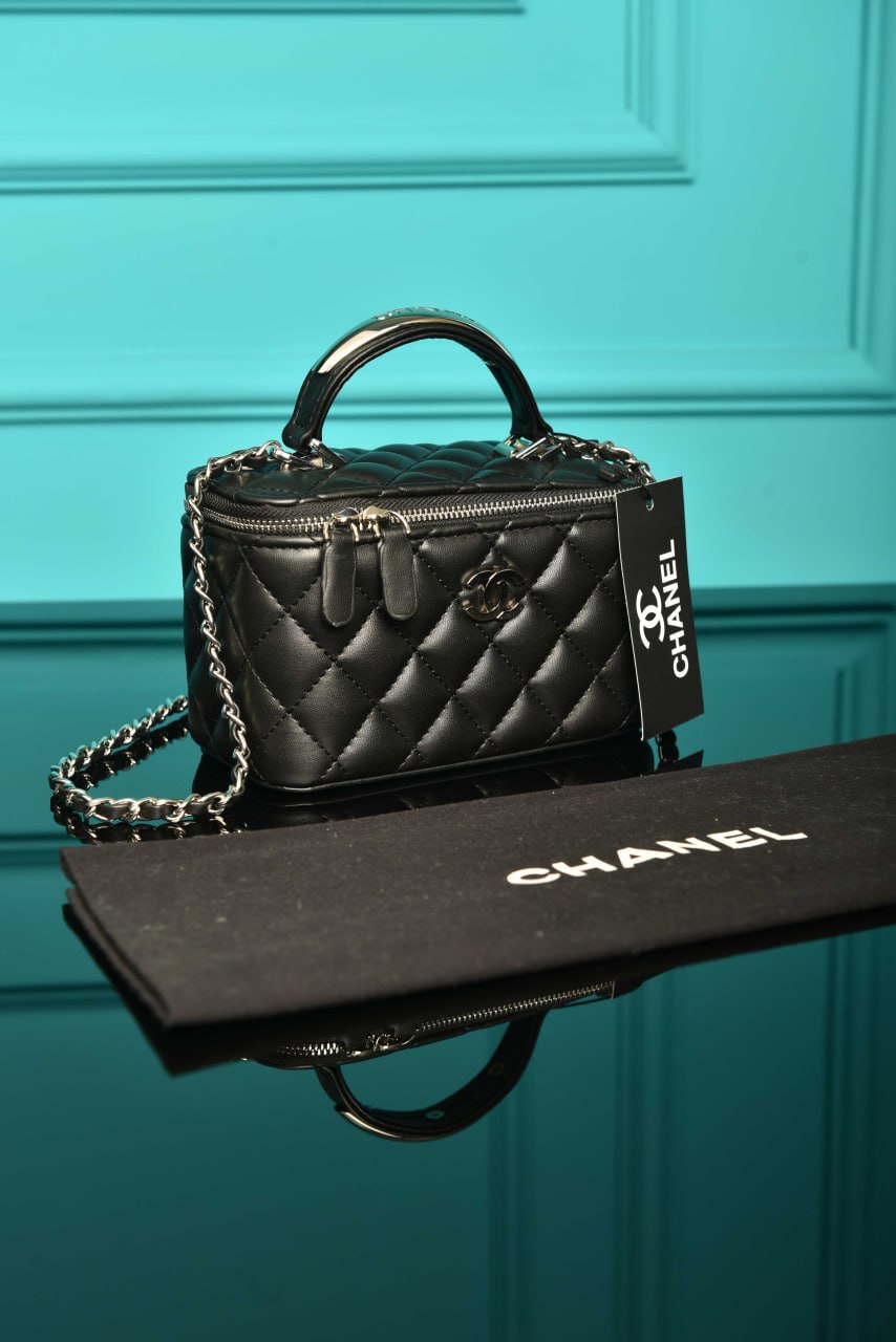 CH - Quilted Small Lambskin Vanity Case Bag