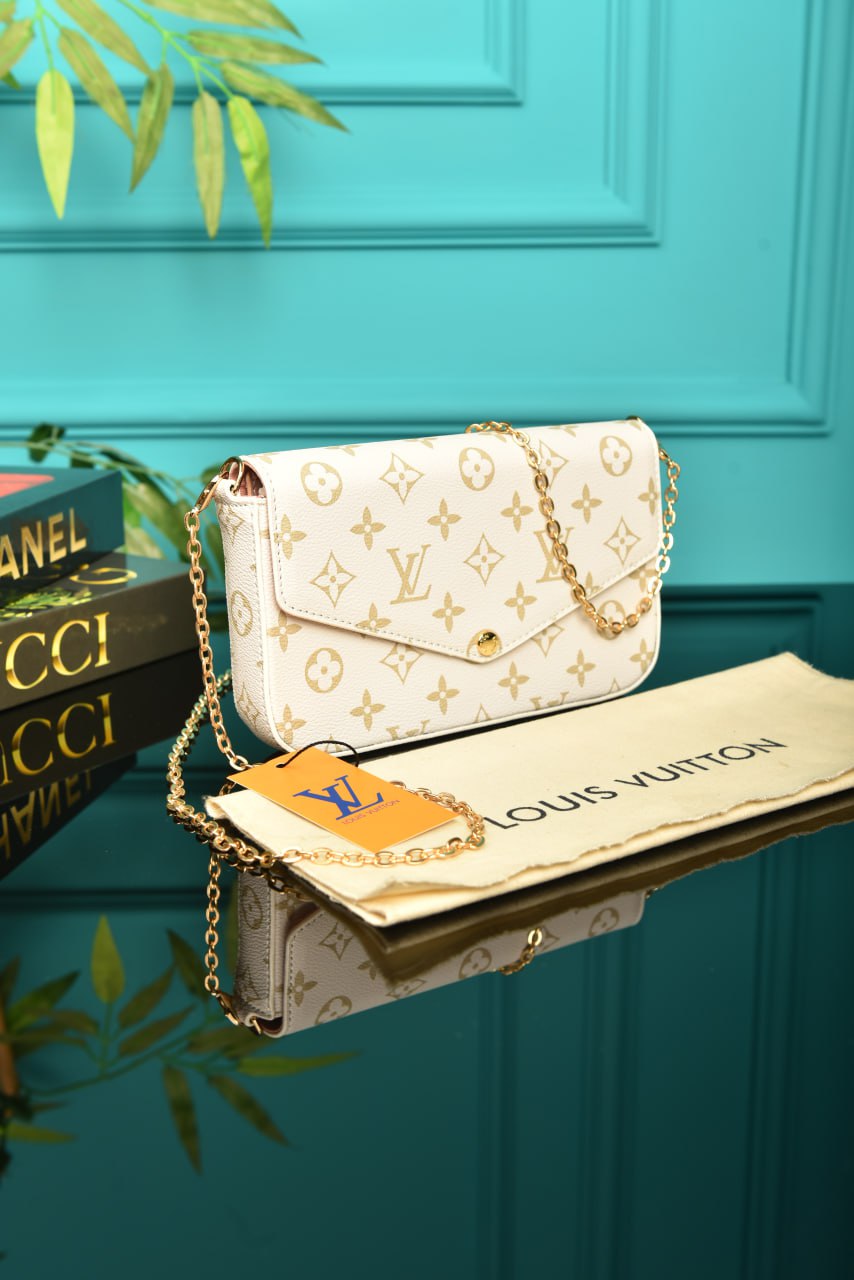 LVS - Felicie Pochette