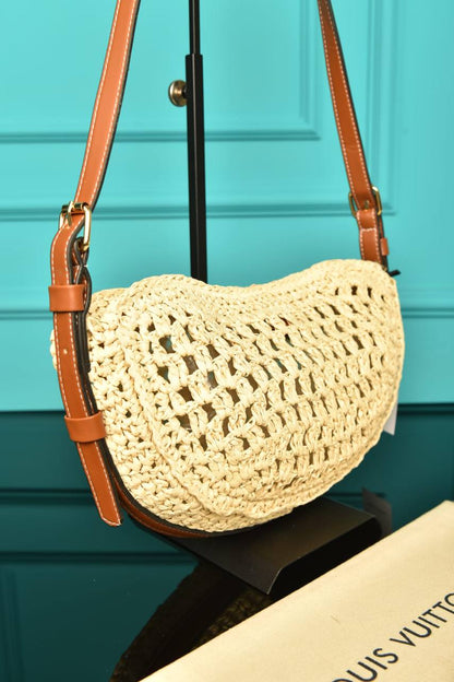 LVS - Icare in Raffia Bag