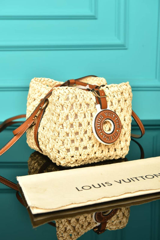LVS - Noe Purse Bag