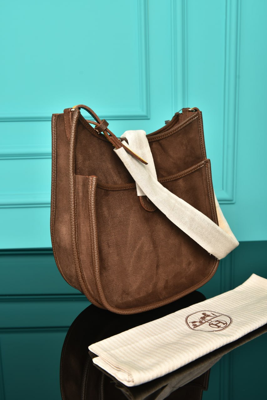 HRMS - Evelyne Crossbody Bag in Suede
