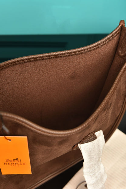 HRMS - Evelyne Crossbody Bag in Suede