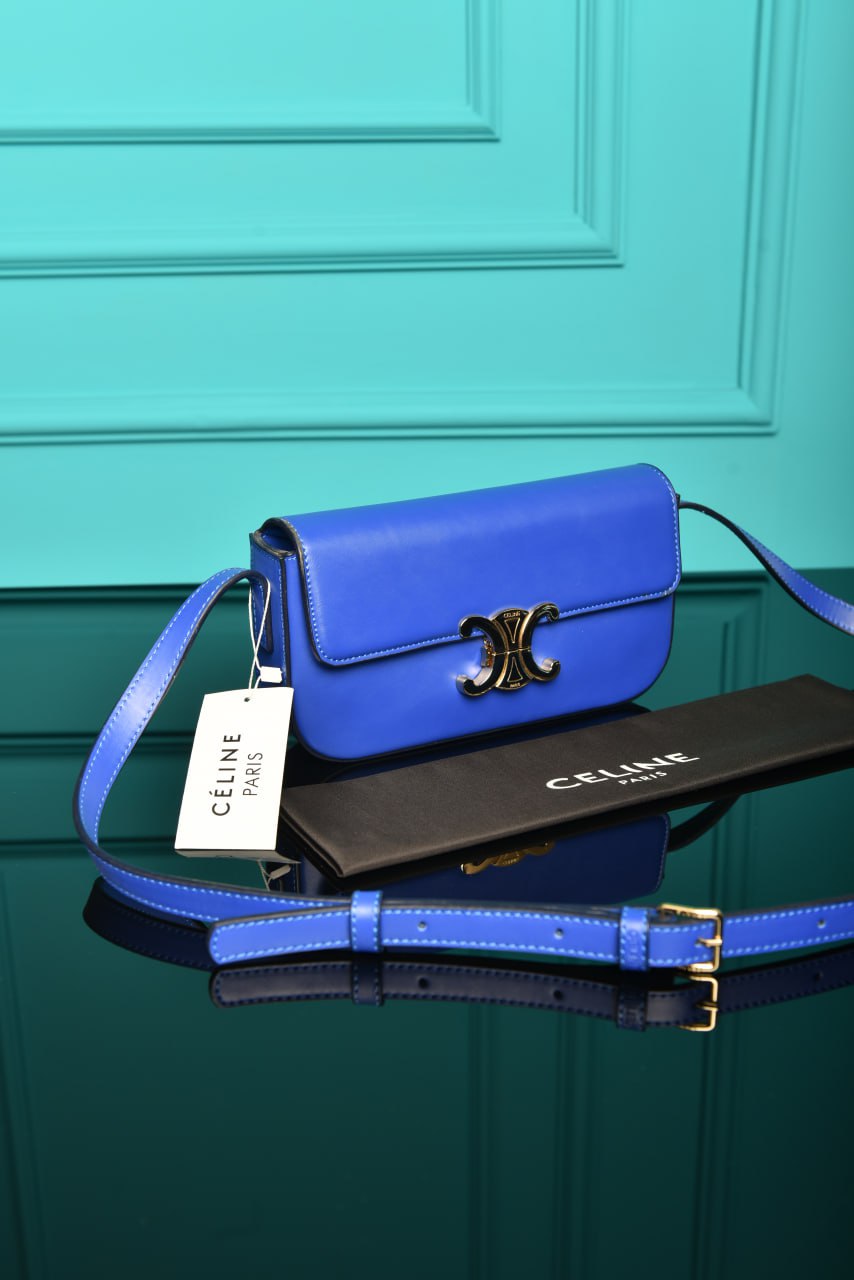 CLN - Triomphe Shoulder Bag In Shiny