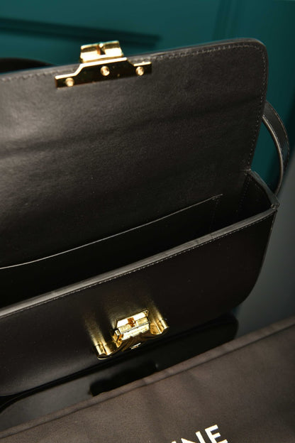 CLN - Triomphe Shoulder Bag In Shiny