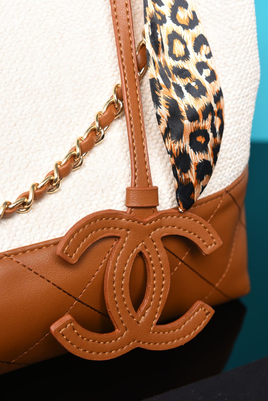 Chnl-Shopping Bag