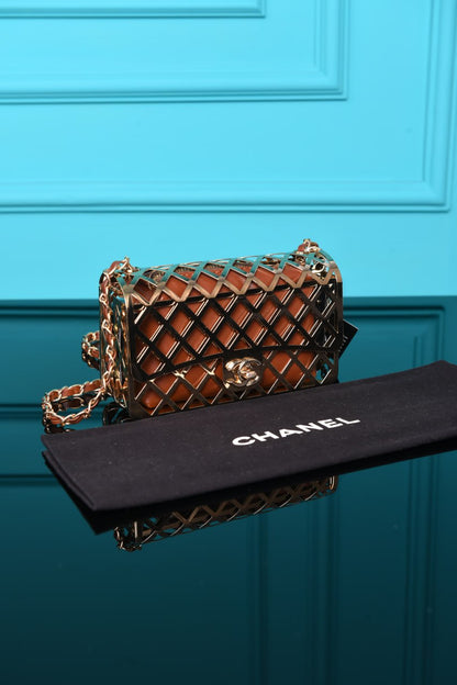 Chnl -Mini Cage Flap with Pouch