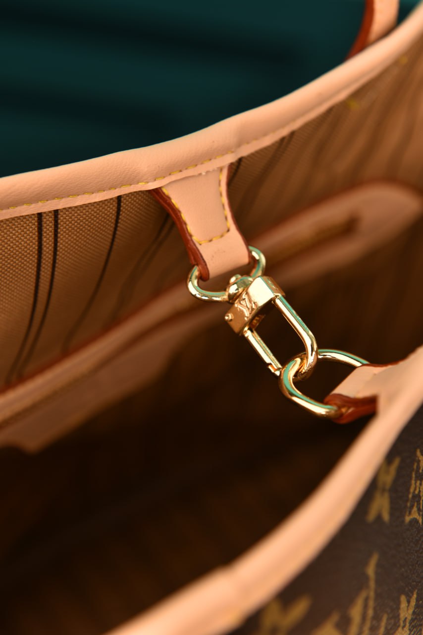 LVS- Neverfull MM