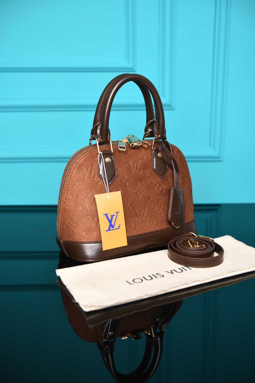 LVS -Alma BB Bag in Suede