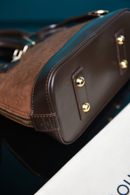LVS -Alma BB Bag in Suede