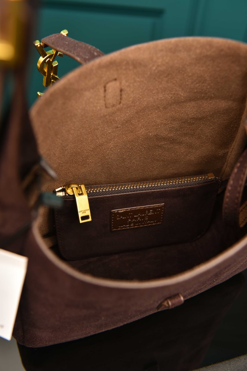 YSI - Le 5 A 7 Supple Small in Suede