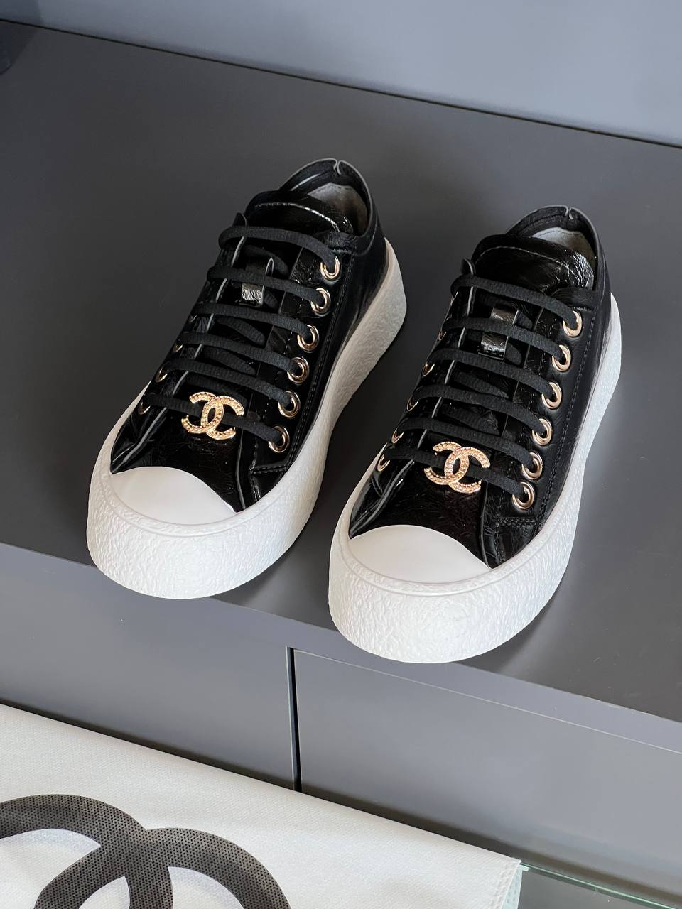 CH - Shoes
