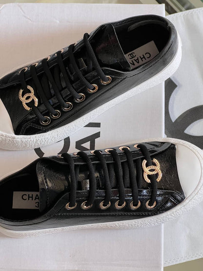 CH - Shoes
