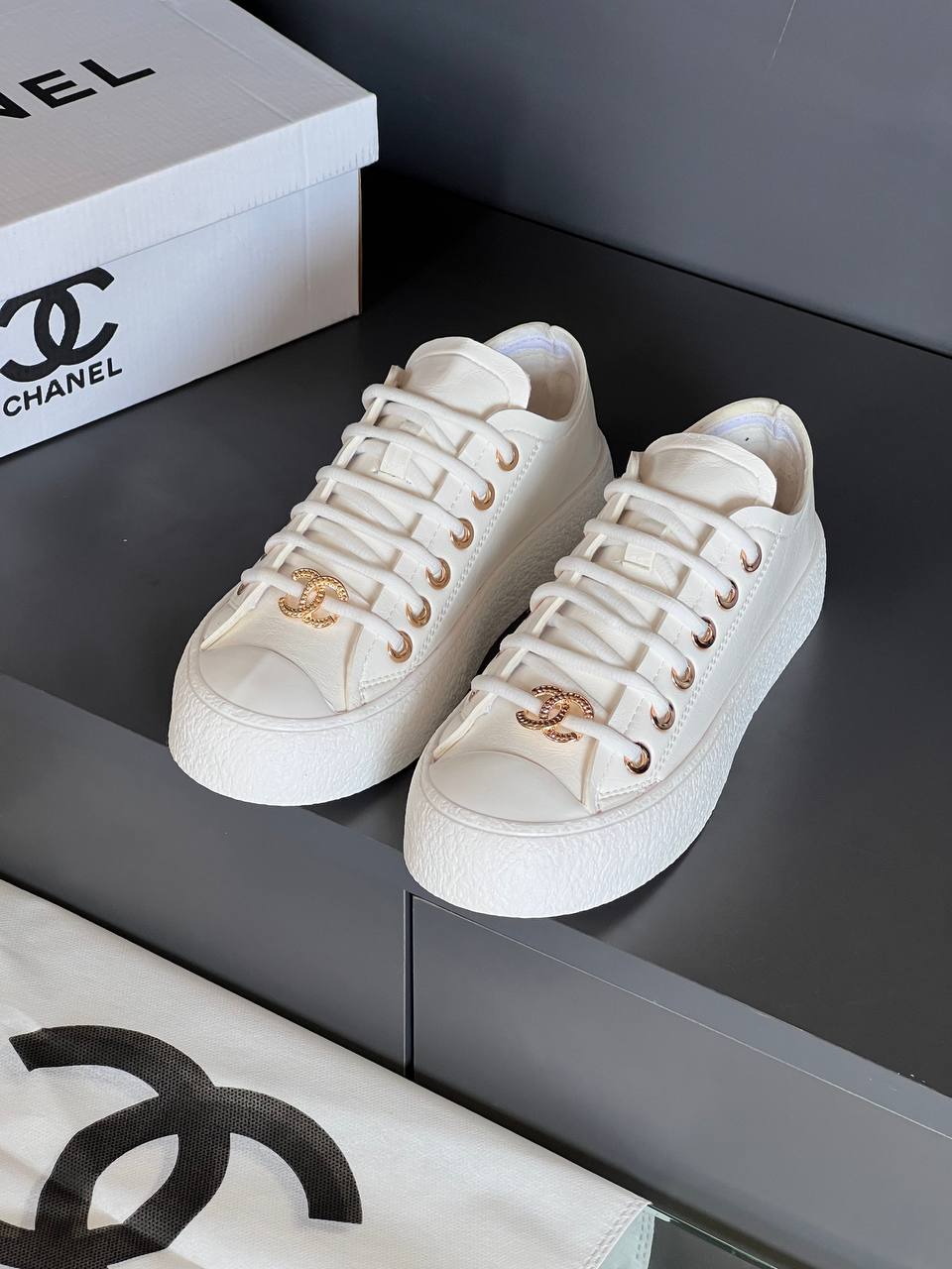 CH - Shoes