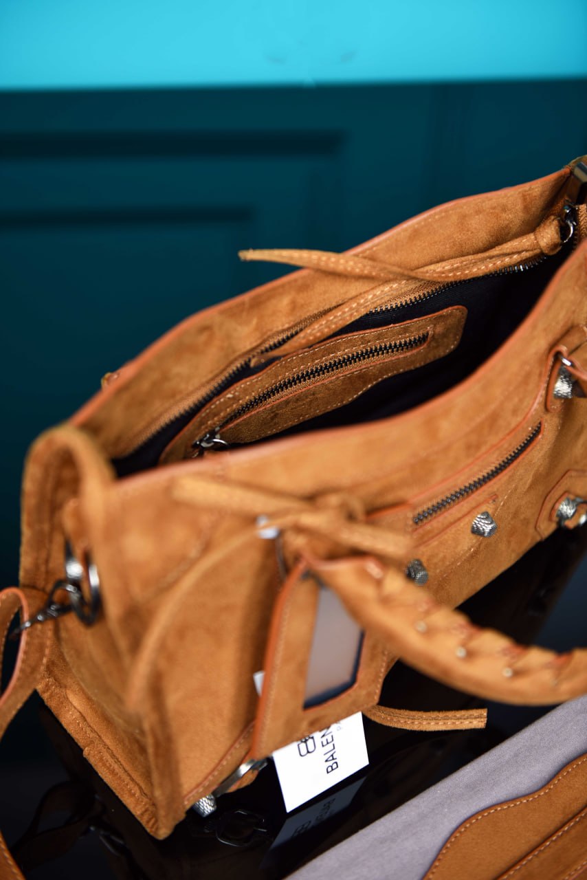 BLC -  Le City Bag in Suede