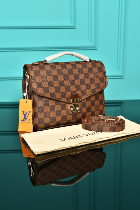 LVS - Metis Pochette