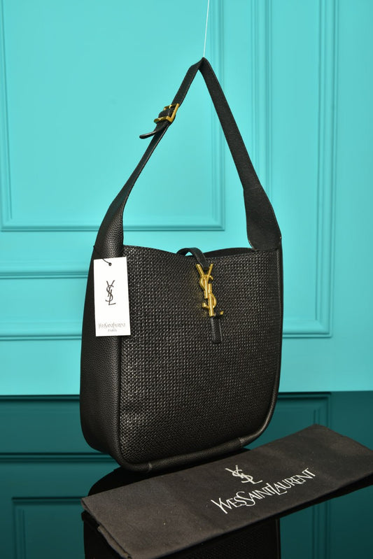 YSI - Le 5 A 7 Supple Small in Raffia and Leather