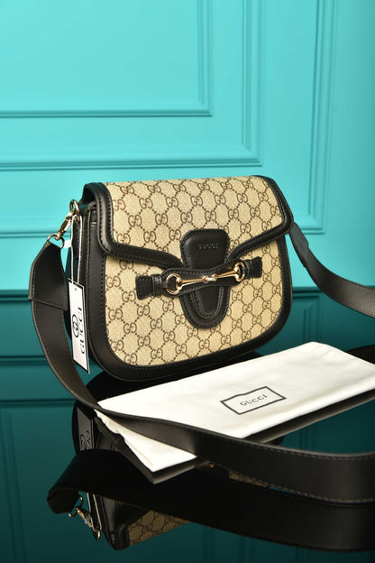 GG - Horsebit Shoulder Bag in Leather