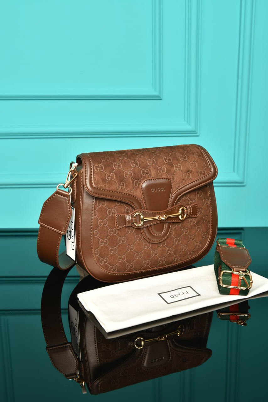 GG - Horsebit Shoulder Bag in Leather
