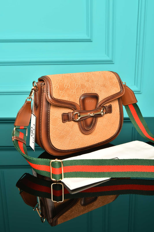 GG - Horsebit Shoulder Bag in Leather