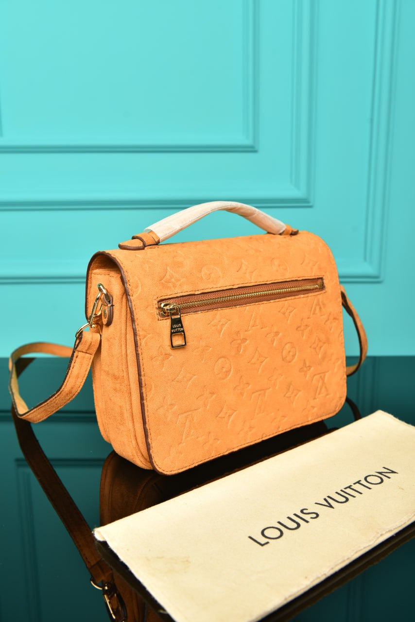 LVS - Pochette Metis Bag in Suede