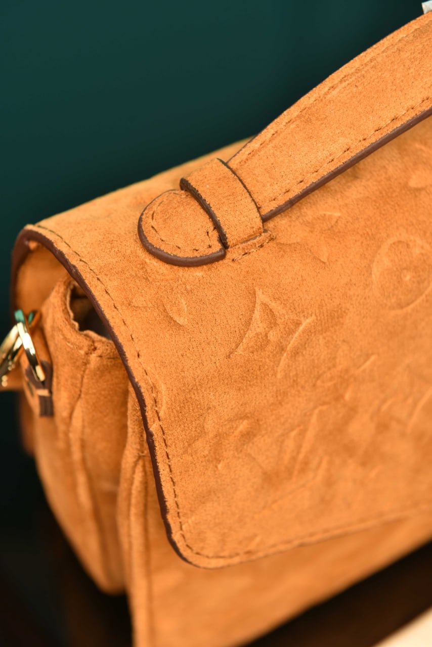 LVS - Pochette Metis Bag in Suede