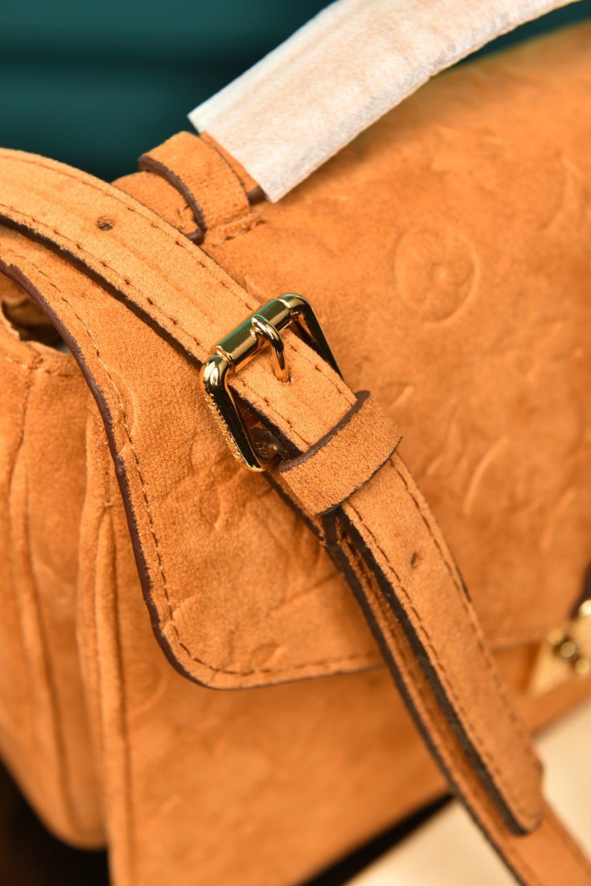 LVS - Pochette Metis Bag in Suede