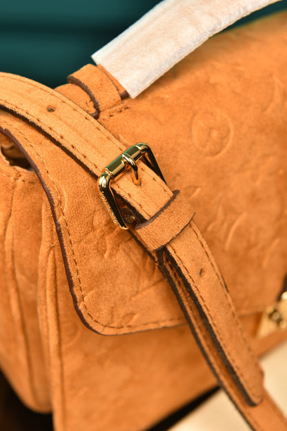 LVS - Pochette Metis Bag in Suede
