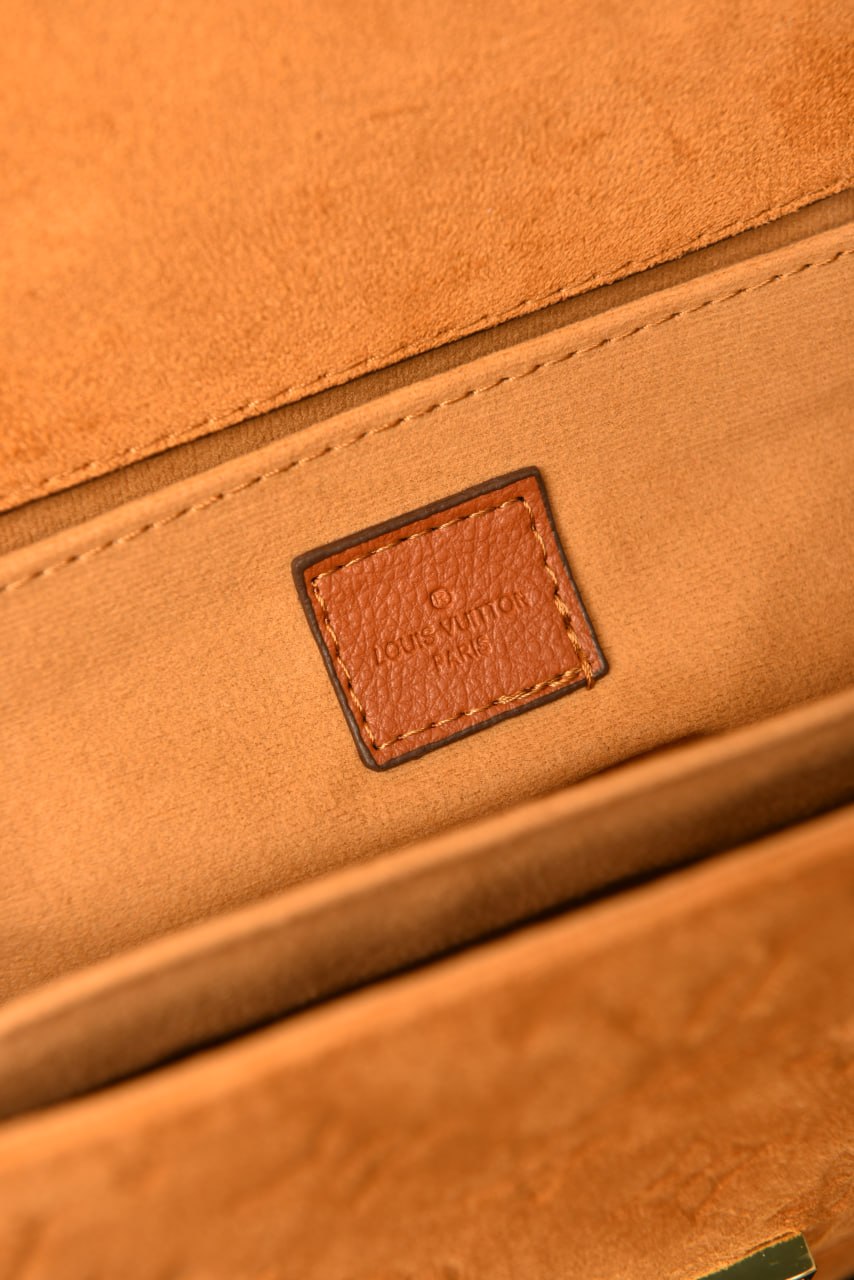 LVS - Pochette Metis Bag in Suede