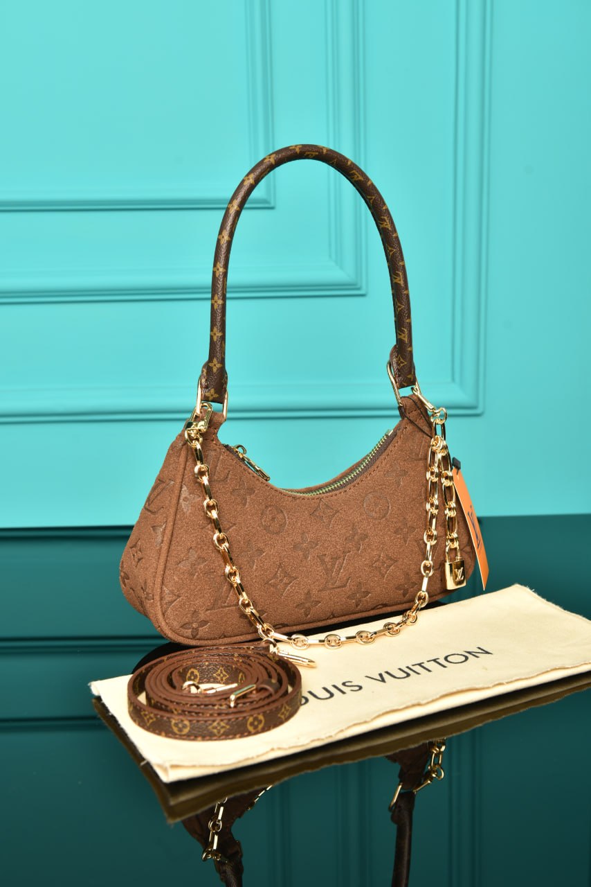 LVS - Catchy PM Bag in Suede