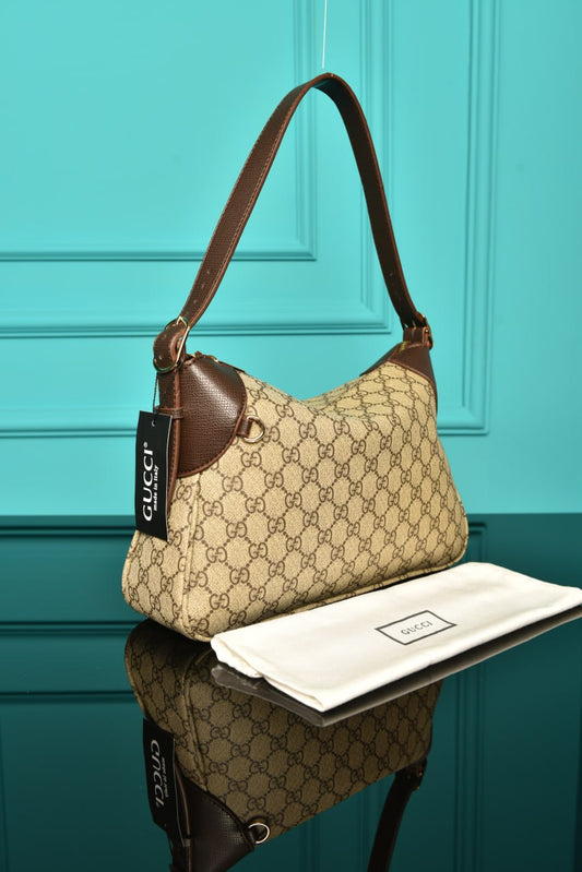 GG - Emblem Small Shoulder Bag