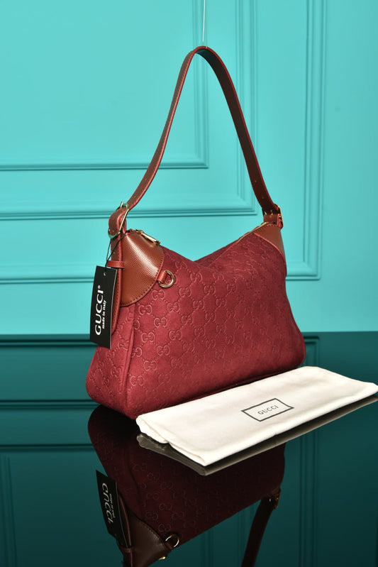 GG - Emblem Small Shoulder Bag