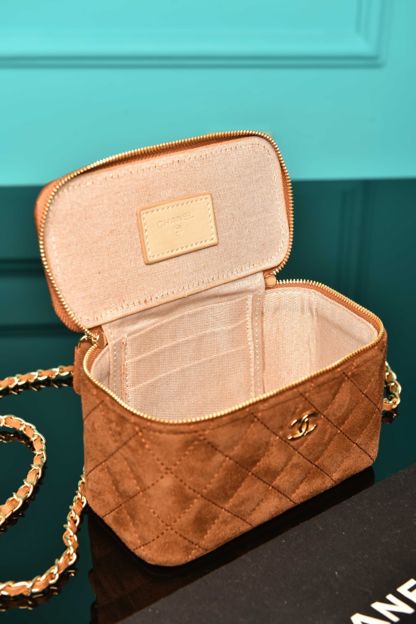 CH - Quilted Small Vanity Case in Suede