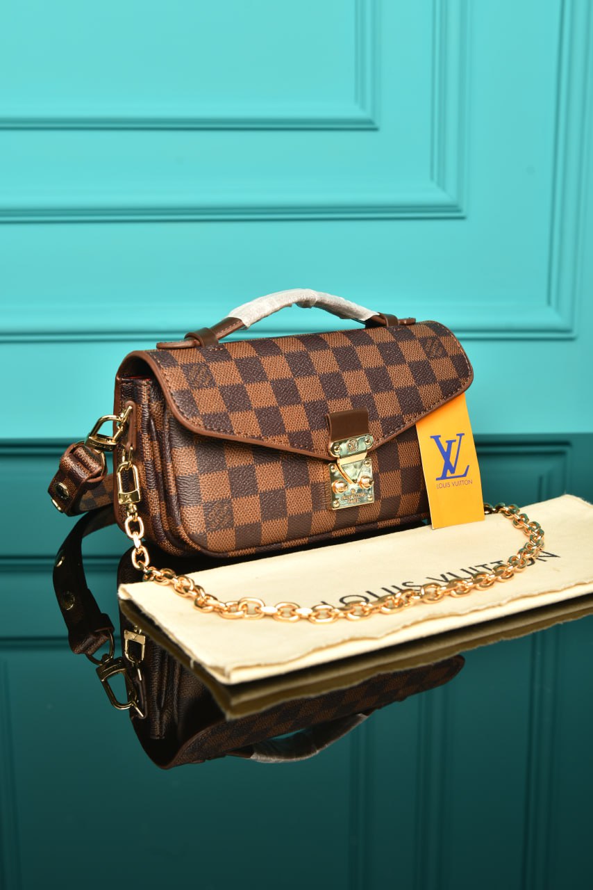 LVS- Pochette Metis East