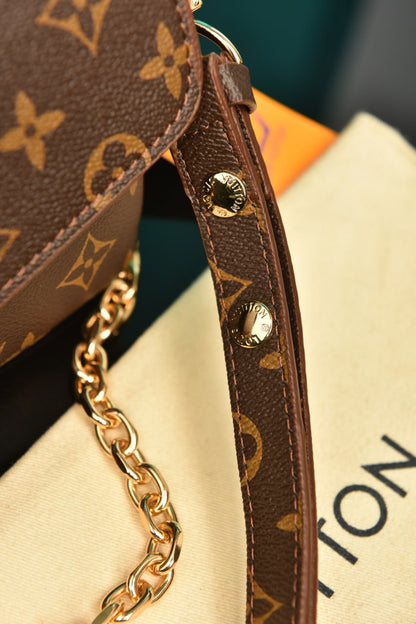 LVS- Pochette Metis East