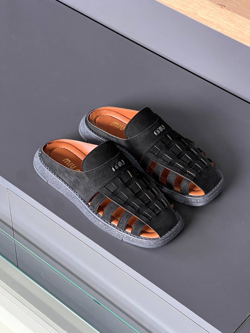 MM- Sandals