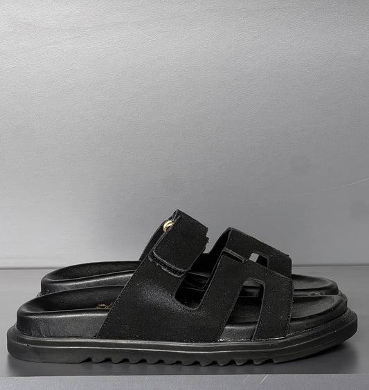 HRMS- Sandals