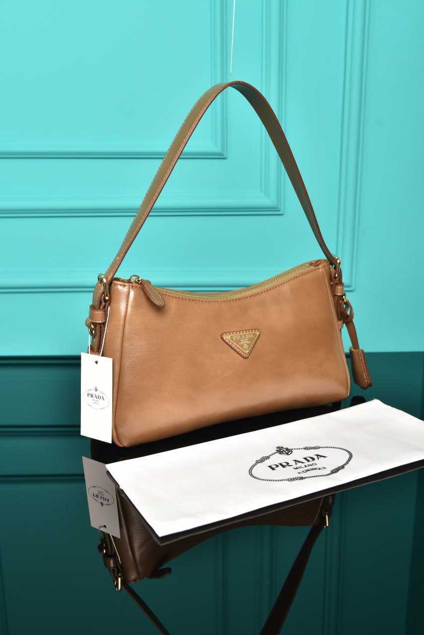 PRD - Aimee Medium Leather Shoulder Bag