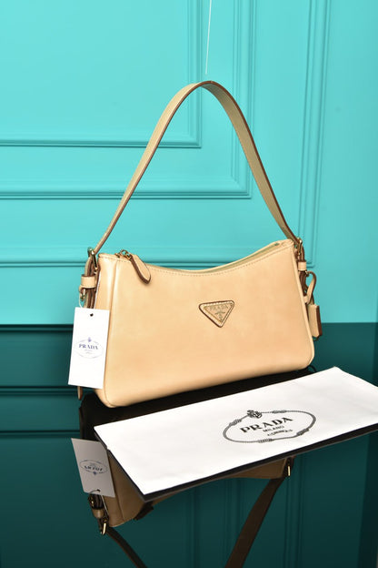 PRD - Aimee Medium Leather Shoulder Bag