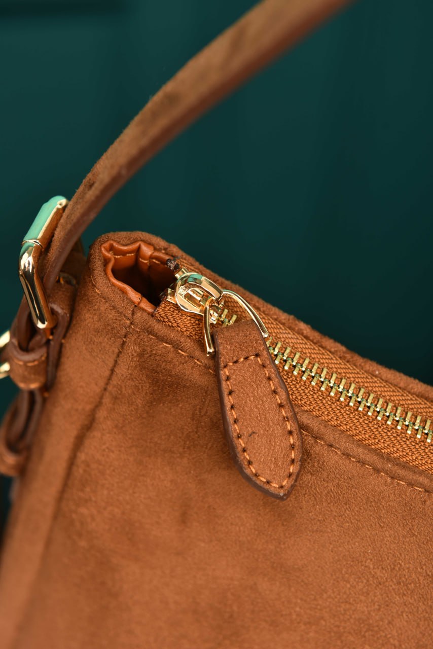 PRD - Aimee Medium Leather Shoulder Bag in Suede