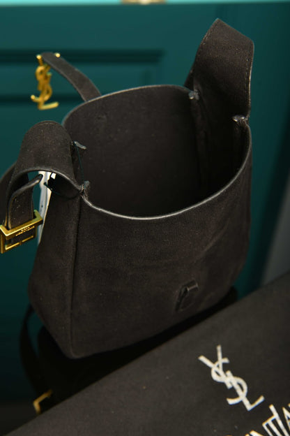 YSI - Le 5 A 7 Micro Made of Grained Leather Bag in Suede
