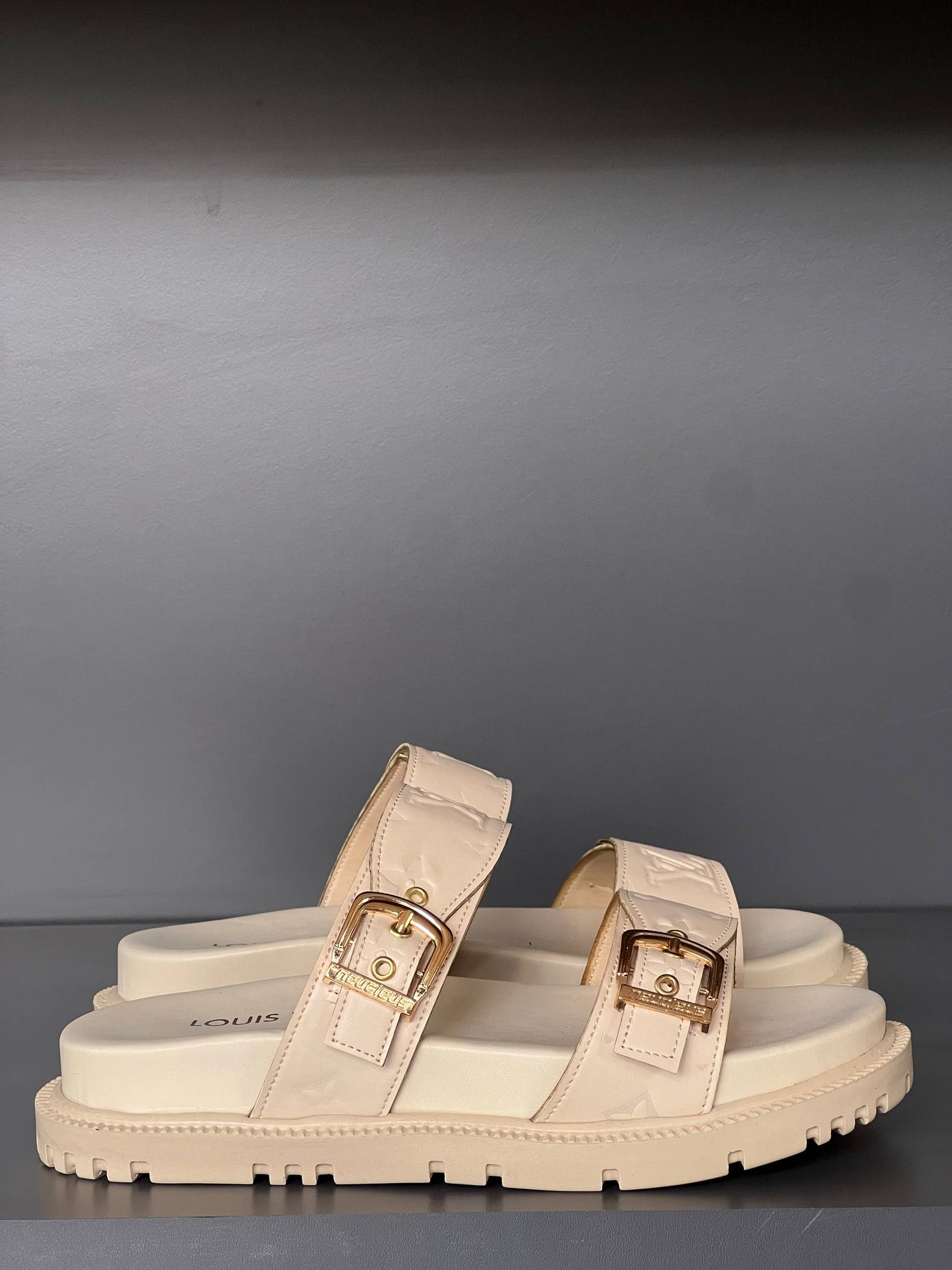 LVS- Sandals